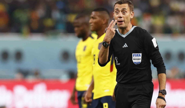 EURO 2024’ün açılış maçında Fransız hakem Clement Turpin düdük çalacak