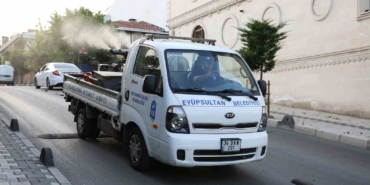 Eyüp’te sivrisinek ilaçlama çalışmaları aralıksız sürüyor
