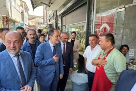 Fatih Erbakan: “Sakarya’da önümüzdeki seçimlerde çok daha büyük başarıları elde edeceğiz, buna inanıyoruz”