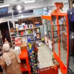 Fatih’te öfkeli baba 7 yaşındaki çocuğu önce darp, sonra tehdit etti: O anlar kamerada