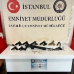 Fatih’te silah ticareti yapan bakkala operasyon