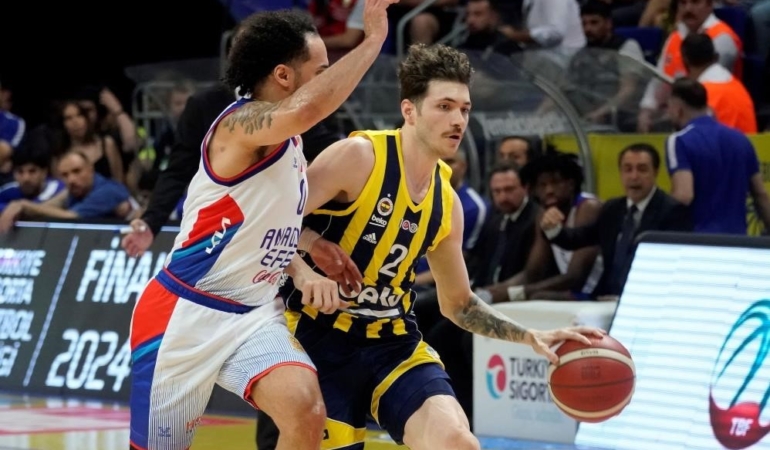 Fenerbahçe, final serisinin 4. maçında Efes’i ağırlayacak