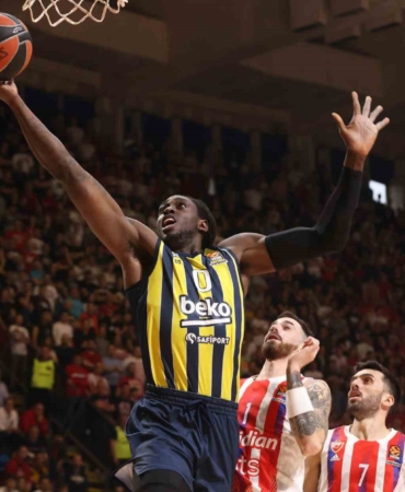 Fenerbahçe, Johnathan Motley’e veda etti