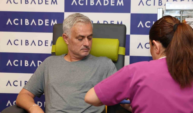 Fenerbahçe’de sağlık kontrolleri başladı