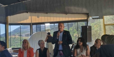 Gemlik Kent Konseyi Başkan adayı Ahmet Aslan delegelerle kahvaltıda buluştu