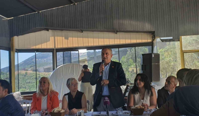 Gemlik Kent Konseyi Başkan adayı Ahmet Aslan delegelerle kahvaltıda buluştu