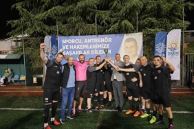 Gölcük Belediyesi 12. Birimler Arası Futbol Turnuvasında şampiyon Gençlik Spor