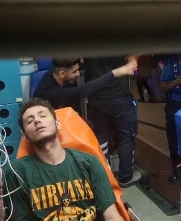 Haliç Metro Köprüsü’nden denize düşen genci, tur teknesinin kaptanı kurtardı