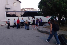 Halkalı-Edirne treni durdu, yüzlerce yolcu istasyonda kaldı