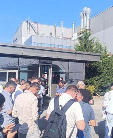 Havalandırma istediler diye işten atıldılar, işçiler ayaklandı