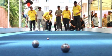 Huzurevi sakinleri ‘Bocce’ oyunu ile yeteneklerini sergiledi