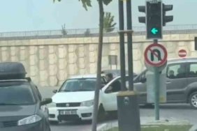 İki grubun kavgası mahalleyi savaş alanına çevirdi