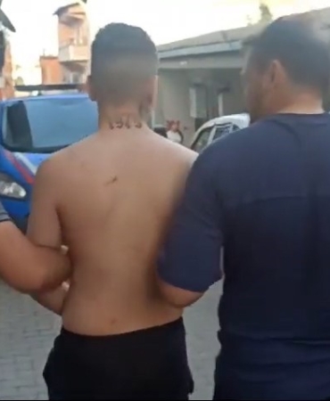 İki grup arasındaki kavga kanlı bitti: 4 kişi yaralandı