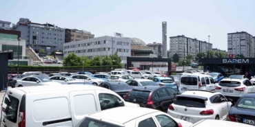 İkinci el araç piyasası eski bayramlarını arıyor