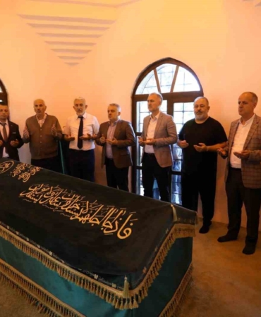 İnegöl’ün Fatihi Turgut Alp dualarla anıldı