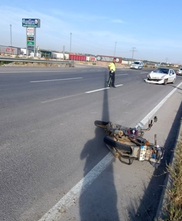 İpsala’da otomobilin çarptığı motosiklet sürücüsü hayatını kaybetti