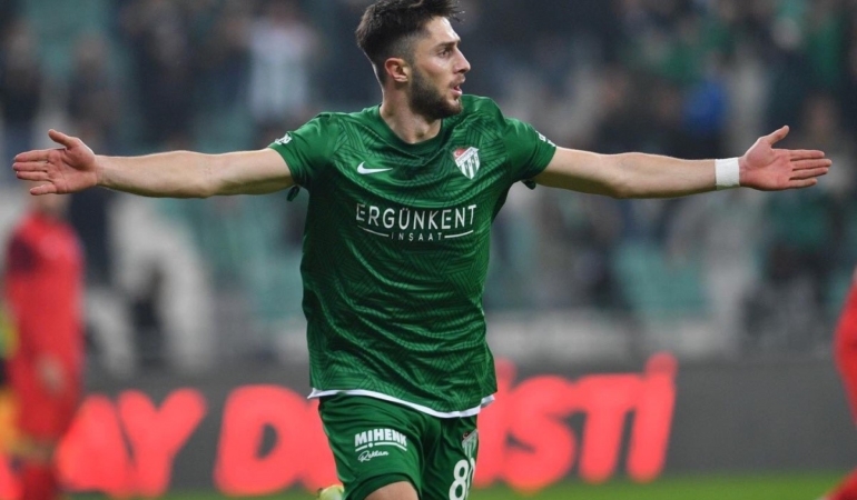 İsmail Yüksek, Bursaspor’dan alacağı 100 bin TL’yi bağışladı