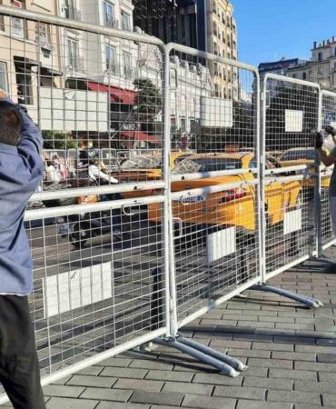 İstanbul Valiliği tarafından yarın Taksim’de düzenlenmek istenen yürüyüş için önlemler alındı