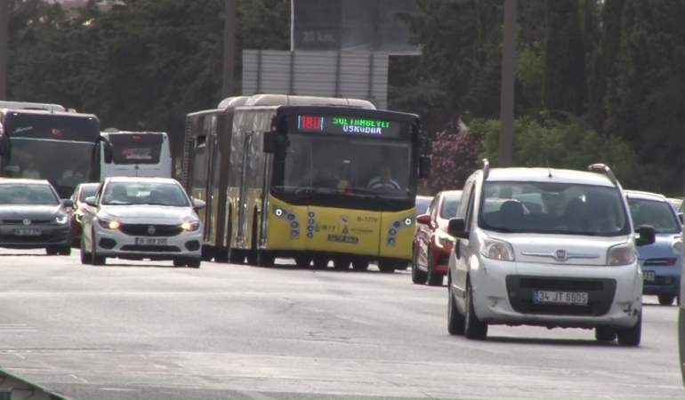 İstanbul’da bayram tatili trafiği devam ediyor
