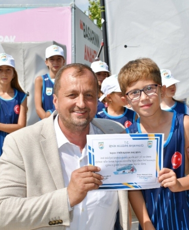 İznik’te 14 branşta yaz spor okulları başlıyor