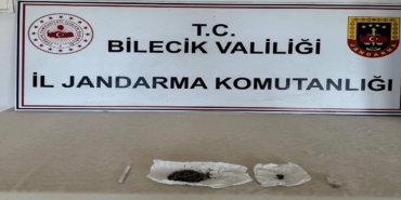 Jandarma tarafından durdurulan araçtan uyuşturucu madde çıktı