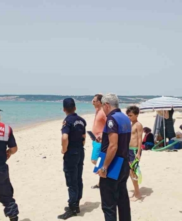 Jandarmadan tatilcilere boğulma uyarısı