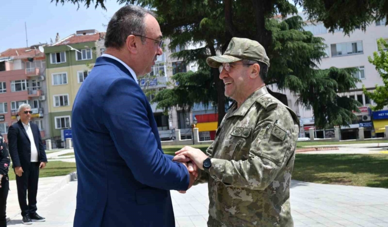 Kara Kuvvetleri Komutanı Orgeneral Bayraktaroğlu Tekirdağ’da