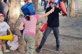 Karne şenliğinde çocuklar gönüllerince eğlendiler