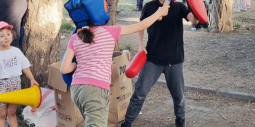 Karne şenliğinde çocuklar gönüllerince eğlendiler