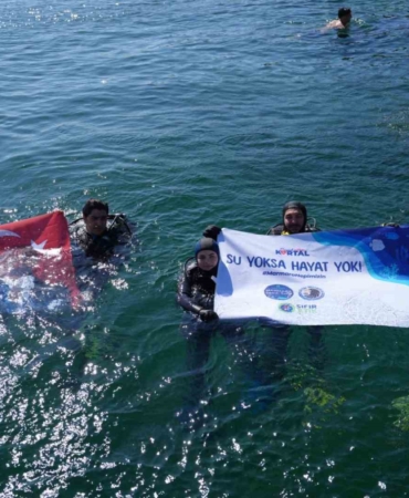 Kartal’da ‘Marmara Denizi Günü’ dolayısıyla sahil temizliği yapıldı