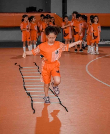 Kartallı çocuklar bu yaz spora doyacak