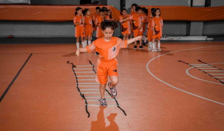 Kartallı çocuklar bu yaz spora doyacak