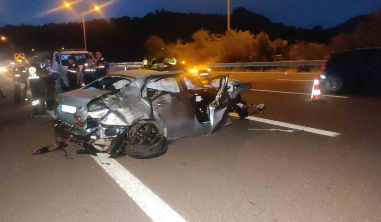 Katliam gibi kaza: 2 ölü, 3’ü ağır 6 yaralı