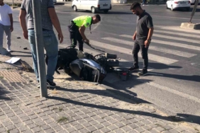 Kaza sonrası ikiye bölünen motosikletin sürücüsü ağır yaralandı