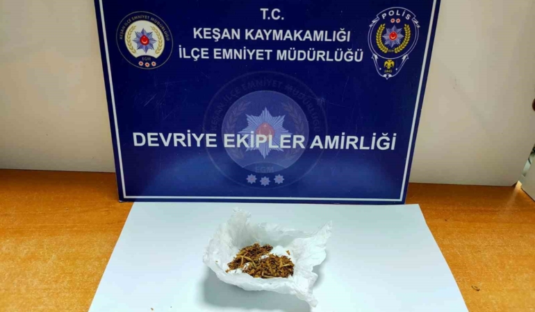 Keşan’da uyuşturucu ile yakalanan 3 şüpheli gözaltına alındı