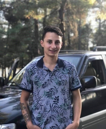 Kız arkadaşıyla denize giden genç boğularak hayatını kaybetti