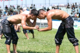 Kocaeli’de bin 623 yiğit er meydanında ter döküyor