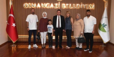 Küçük Muhammet, Başkan Aydın’ın desteğiyle şifa buldu