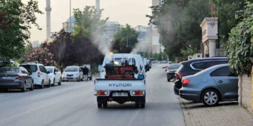 Küçükçekmece Belediyesi sivrisineklere karşı alarmda