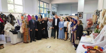 Kursiyerler eserlerini sergiledi