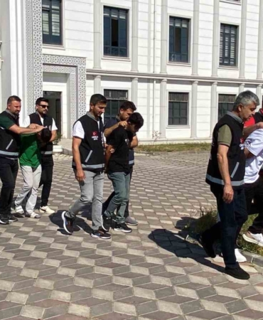 Mahir öğretmenin cinayetine ilişkin 11 şüpheli adliyede