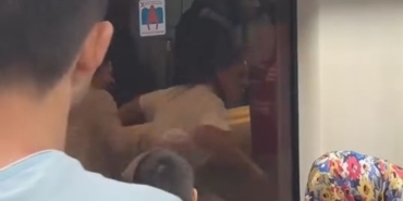 Maltepe Marmaray’da kadınlar kavga etti