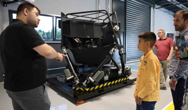 Mekatronik mühendisi olmak isteyen 13 yaşındaki Aram’a büyük jest