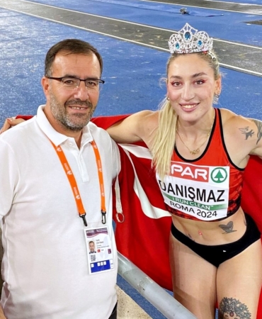 Milli atlet Tuğba Danışmaz rekor kırarak olimpiyat kotası aldı