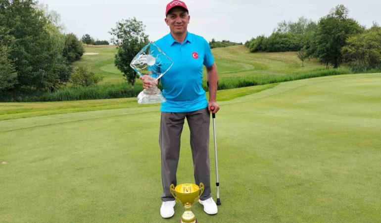 Milli golfçü Mehmet Kazan Çekya’da şampiyon oldu