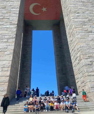 Minikler Çanakkale’yi gezdi