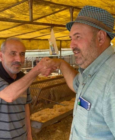 Modern Hayvan Pazarı’nda kurbanlık alışverişi devam ediyor