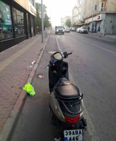 Motosikletten düşen sürücü yaralandı