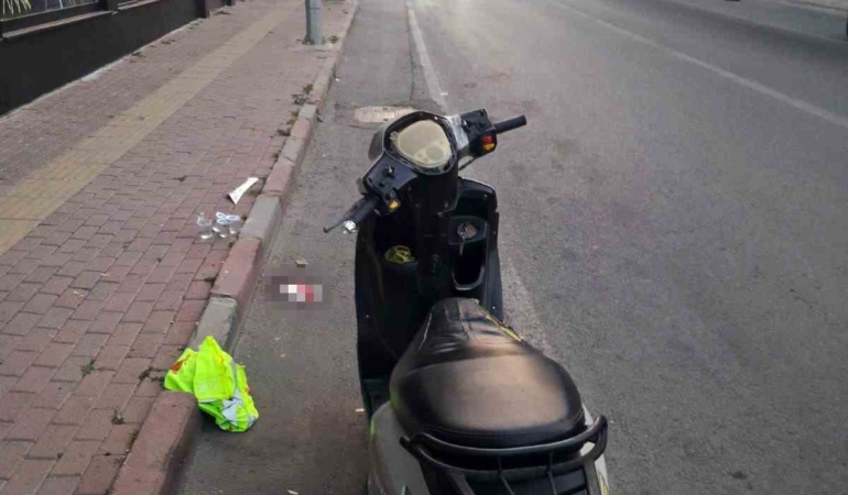 Motosikletten düşen sürücü yaralandı