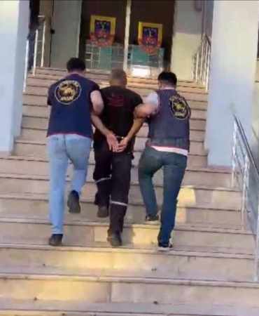 Müebbet hapisle yargılanan şahsı jandarma yakaladı